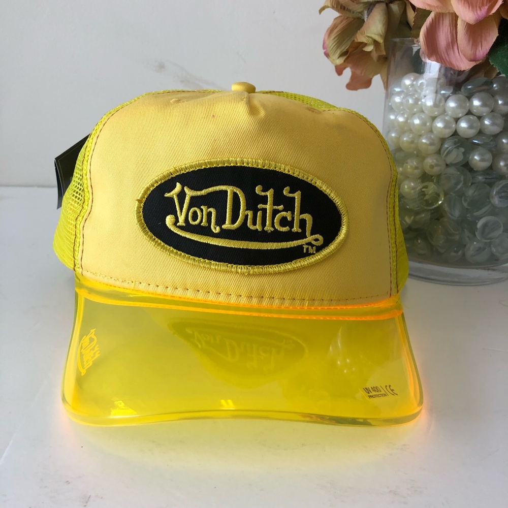 NWT Von Dutch vintage limited hat